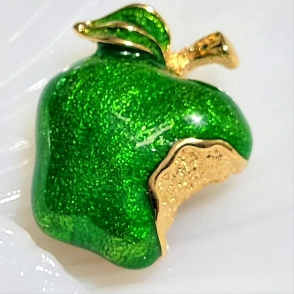 Vintage Gold and Green Apple Brooch